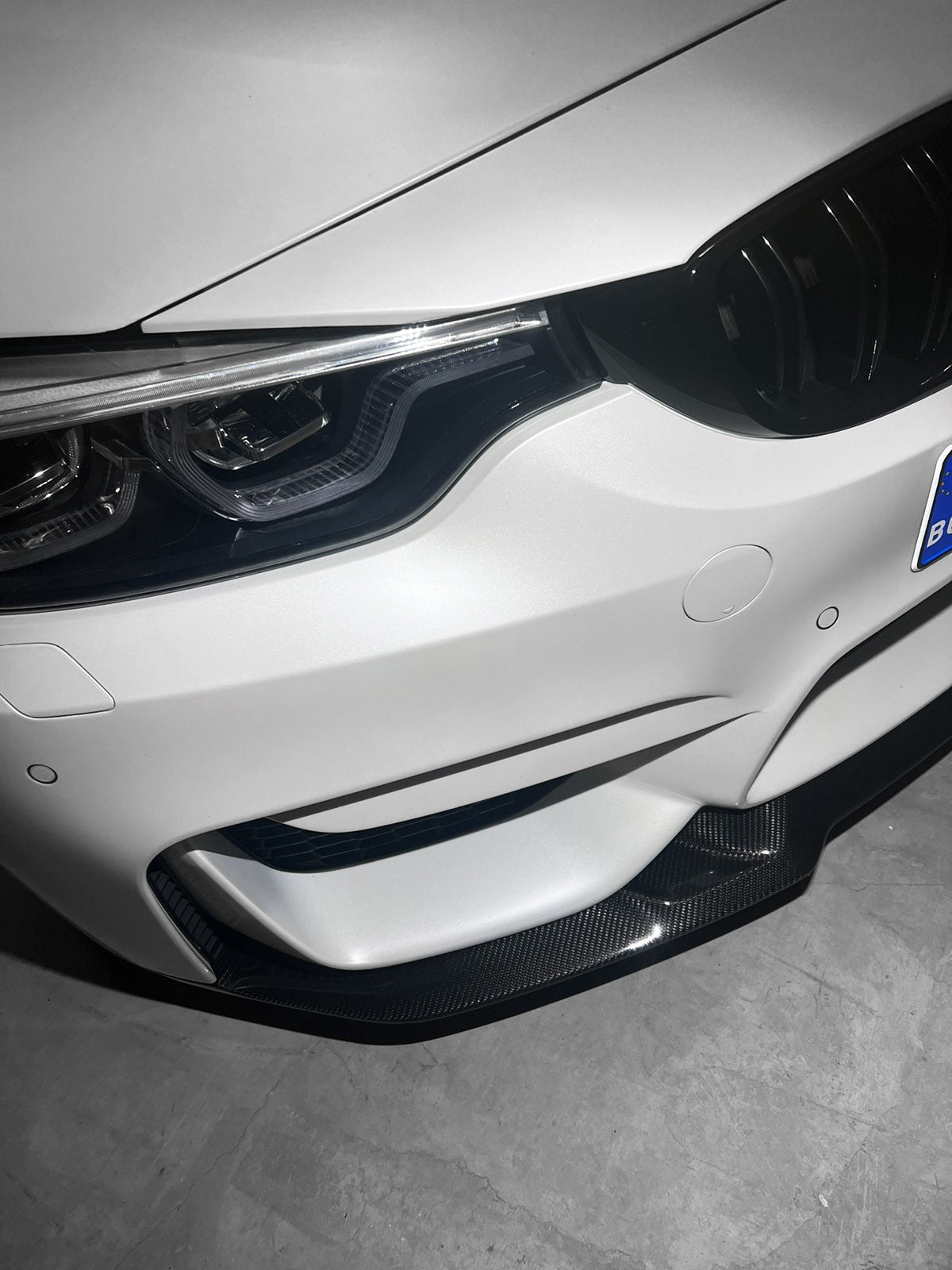 F8X M3/M4 Carbon Fiber Chassis Mounted CS-style Front Lip