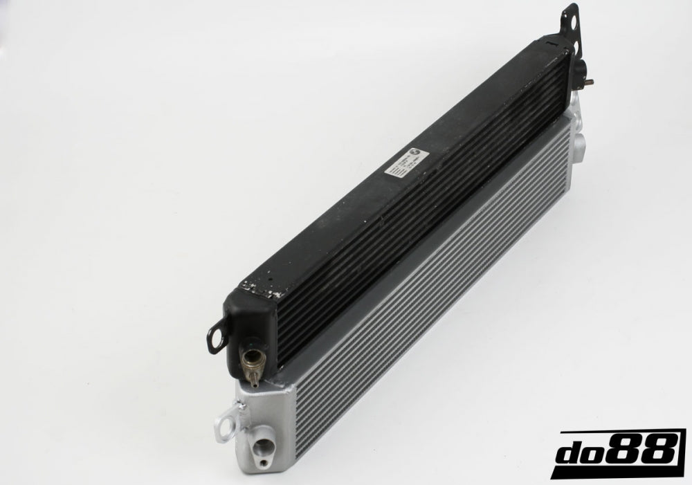 Do88 E9X M3 Performance Oil Cooler