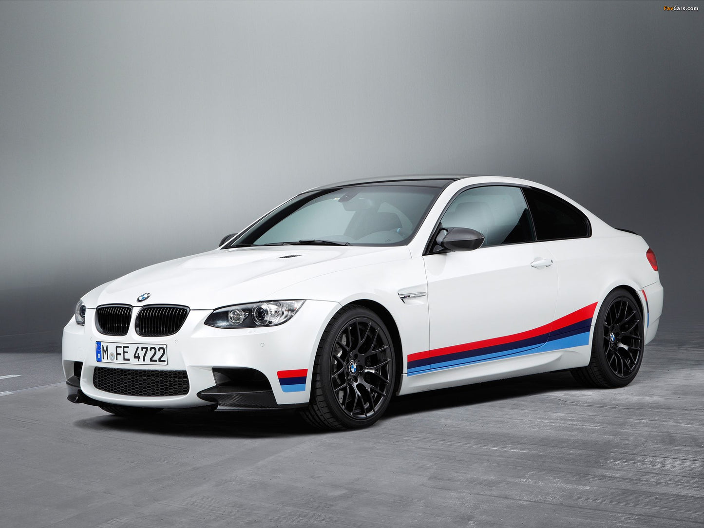 MPerformance E9X M3 Front Splitters