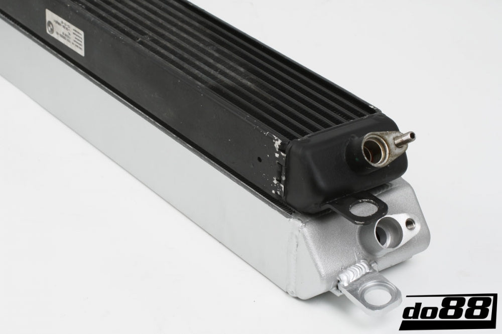 Do88 E9X M3 Performance Oil Cooler