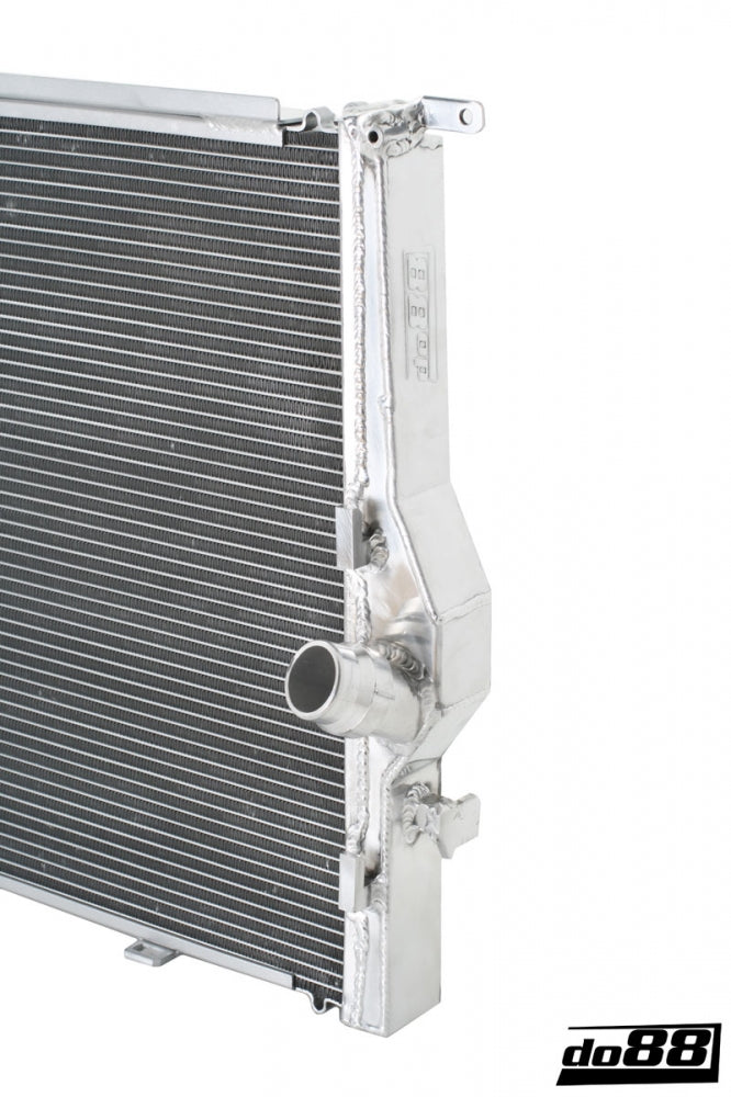 Do88 E9X M3 Performance Engine Radiator